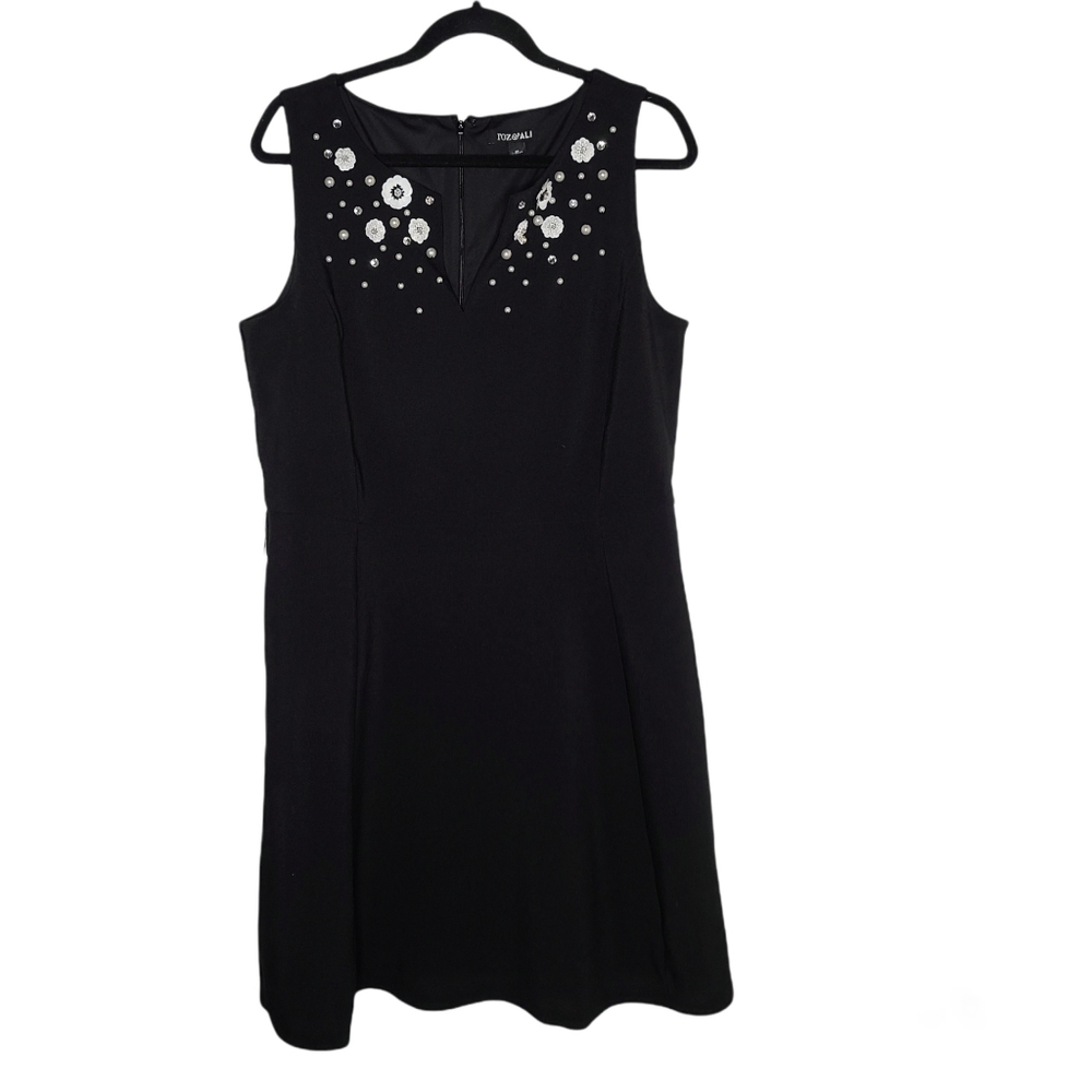 ROZ & ALI Sleeveless Sheath dress with Faux Pearl & bead flowers Size 16
